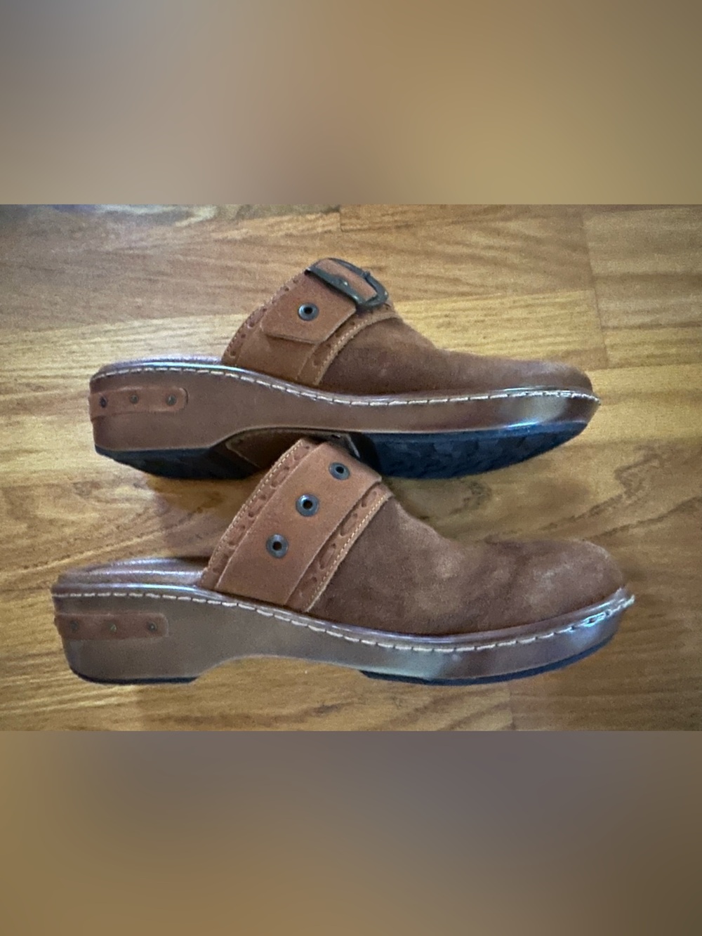 Born Women's Brown Suede Mule Clogs